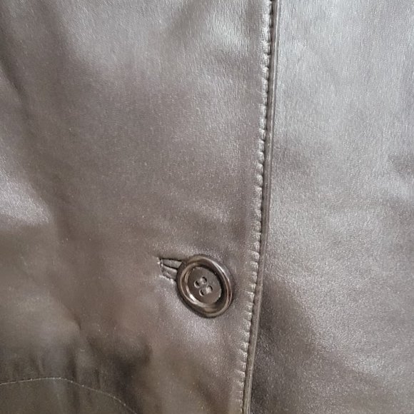 Genuine Leather Jacket - Picture 6 of 7